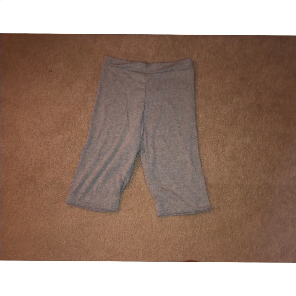 light gray biker shorts